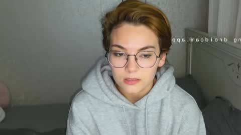 Snapshot of iceeheart chatting on October 2025 04:57:02 PM Ksenia online show from October 2025 04:57:02 PM