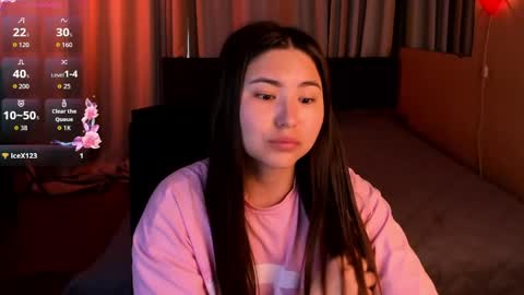 Snapshot of iceicebabe_ chatting on June 2026 02:12:01 AM Aiza online show from June 2026 02:12:01 AM