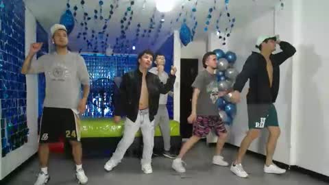 THOMAS AND DAMIAND online show from February 2025 04:01:02 PM