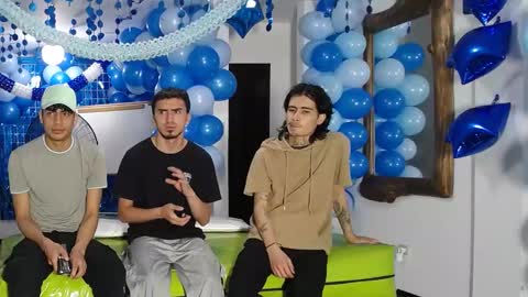 THOMAS AND DAMIAND online show from March 2025 01:04:01 PM