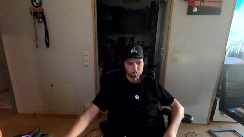 ich7722 online show from April 2026 01:55:02 PM