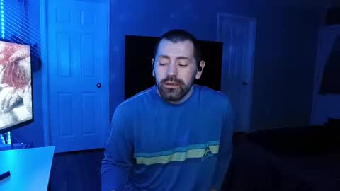 Snapshot of icy_ivy chatting on March 2025 06:48:02 AM Ivan online show from March 2025 06:48:02 AM