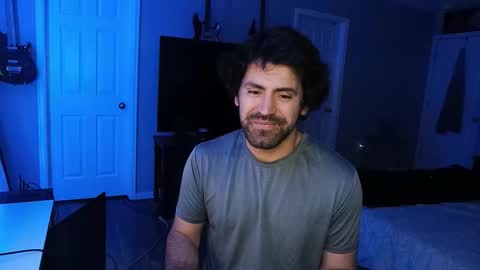 Snapshot of icy_ivy chatting on October 2025 02:14:02 AM Ivan online show from October 2025 02:14:02 AM