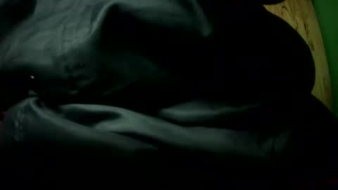 Nicolas online show from September 2025 10:22:02 PM