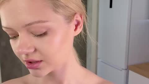 Lisa online show from March 2025 06:26:02 AM