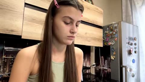 Sophie online show from February 2026 09:30:01 AM