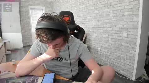 iliaskris online show from February 2025 09:36:02 AM