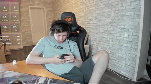 iliaskris online show from March 2025 04:46:01 PM