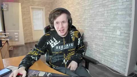 iliaskris online show from March 2025 03:57:01 AM