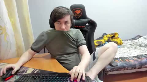 iliaskris online show from September 2025 05:02:01 PM