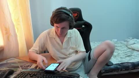 iliaskris online show from September 2025 08:58:01 AM