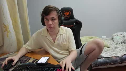 iliaskris online show from September 2025 10:43:01 PM