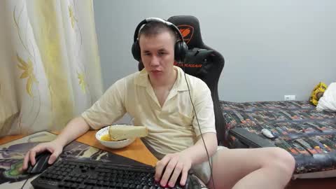 iliaskris online show from October 2025 05:55:01 PM