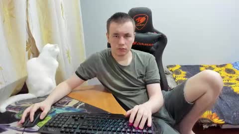 iliaskris online show from October 2025 01:21:02 PM