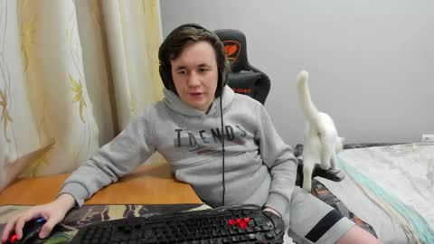 iliaskris online show from April 2026 05:45:02 PM