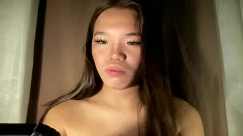 QUEEN KATH online show from December 2025 01:44:02 AM