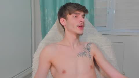 Snapshot of illusions888 chatting on January 2025 02:47:02 PM D-Illusion online show from January 2025 02:47:02 PM