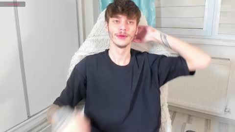 Snapshot of illusions888 chatting on February 2025 07:38:02 PM D-Illusion online show from February 2025 07:38:02 PM