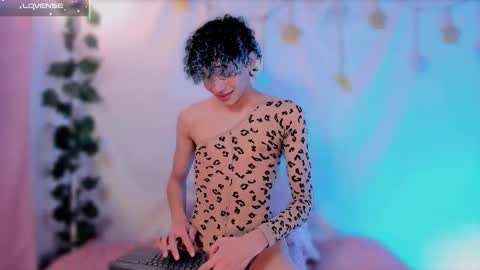 Alejo independent model   online show from September 2025 01:31:02 AM