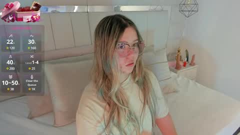 DAHLIA online show from March 2025 08:05:02 PM