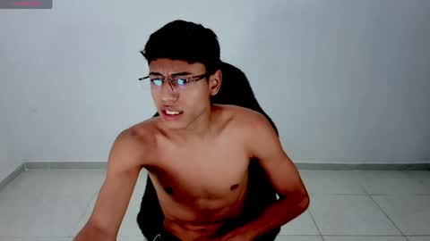 Snapshot of im_david01 chatting on April 2026 01:11:01 PM im_david01 online show from April 2026 01:11:01 PM