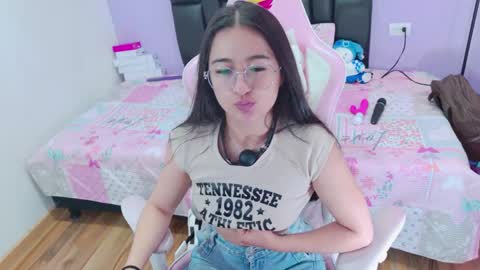 Snapshot of im_eliza chatting on April 2026 01:41:02 PM Eliza online show from April 2026 01:41:02 PM