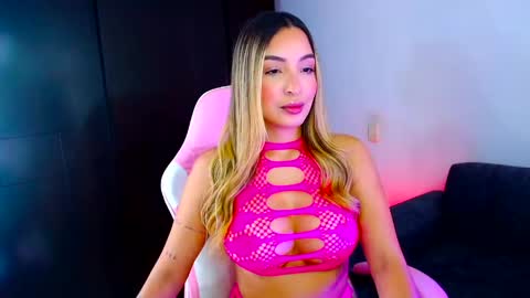 Grecia online show from April 2026 08:32:01 PM