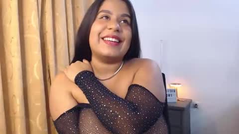 im madissonwell online show from December 2024 04:01:01 AM