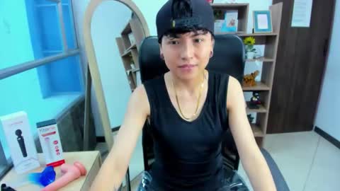 mathias online show from September 2025 05:51:01 PM