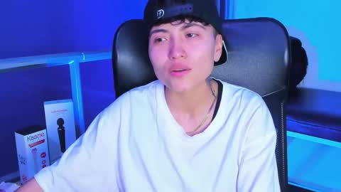 mathias online show from December 2025 04:40:01 AM