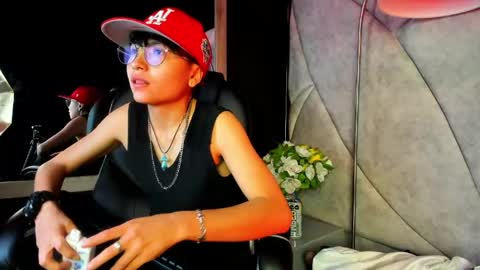 mathias online show from April 2026 05:45:02 PM