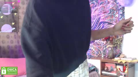 Cutie pie online show from February 2025 01:33:01 PM