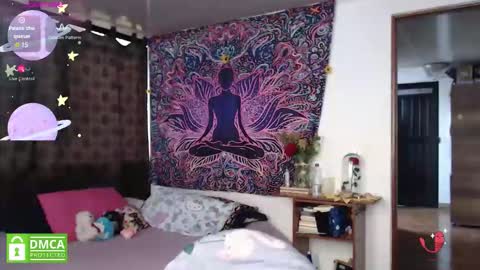 Cutie pie online show from December 2025 03:20:01 PM