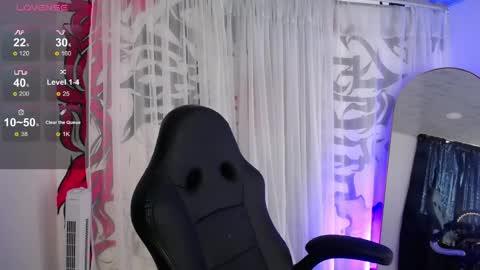 Snapshot of im_rosse_ chatting on May 2026 09:00:01 PM Jade Rosse online show from May 2026 09:00:01 PM