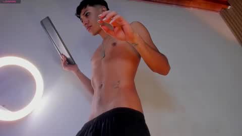 im_sebaslopez online show from March 2025 08:26:02 AM