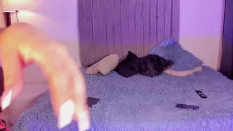 im tiffany  online show from March 2026 07:03:01 AM