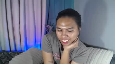 Snapshot of im_ur_girl_demure chatting on July 2026 02:43:02 AM kyline online show from July 2026 02:43:02 AM