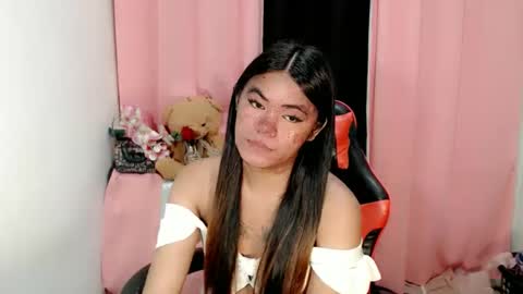 im_yourfairyannaxx online show from November 2025 02:17:01 PM