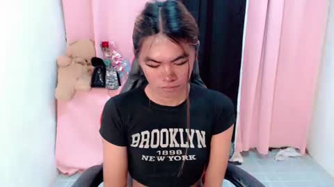 Snapshot of im_yourfairyannaxx chatting on April 2026 09:04:01 AM im_yourfairyannaxx online show from April 2026 09:04:01 AM