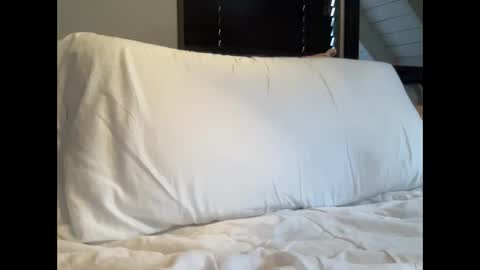 ImAMouthful online show from September 2025 09:38:01 PM