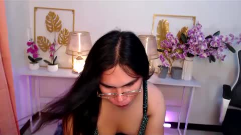 Ashley online show from January 2025 11:14:01 PM