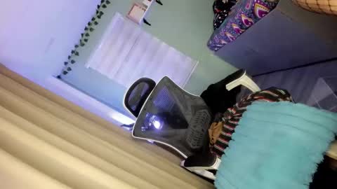 Snapshot of imelda_cain26 chatting on May 2026 10:36:01 AM Miya online show from May 2026 10:36:01 AM