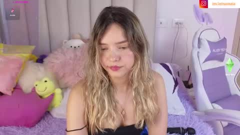 Larisa online show from March 2025 10:34:02 PM