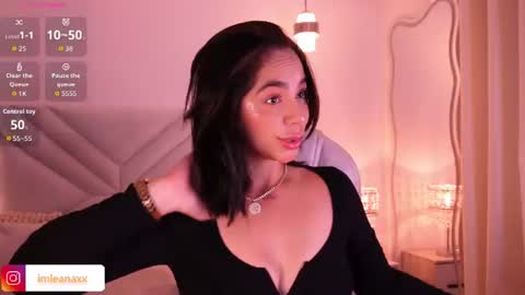 Leana online show from July 2026 10:12:01 PM