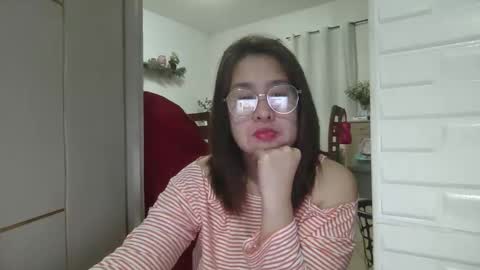 Immaculate02 online show from November 2025 03:39:01 PM