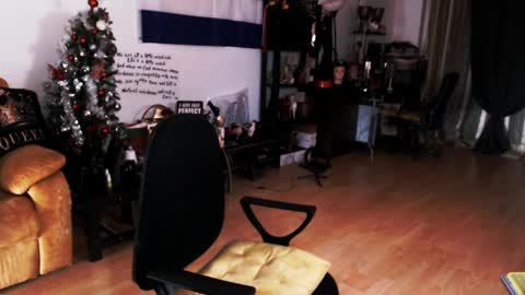 Empress online show from February 2025 04:35:01 PM