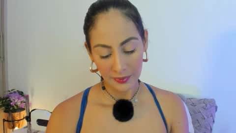 imvickyrachell_ online show from September 2025 02:20:01 PM