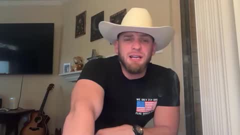 Inmate1993 online show from April 2026 02:12:02 AM