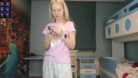 Masha online show from May 2026 07:10:01 PM