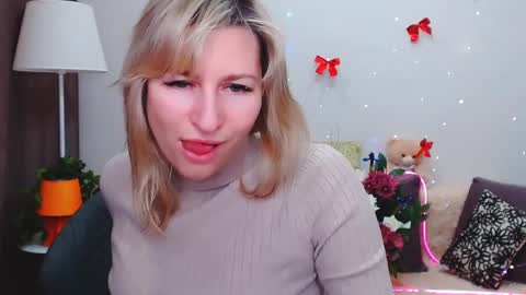 incredible_ariela online show from February 2025 01:38:01 PM